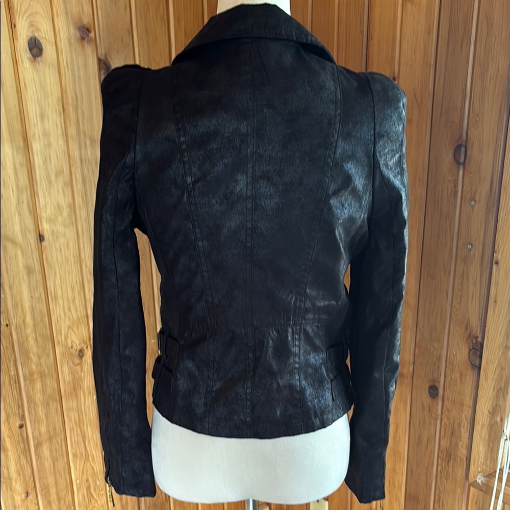 TOV Holy Jacket - Picture 3 of 5
